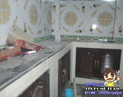 งานปูกระเบื้องเคาร์เตอร์ครัว