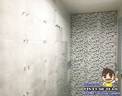 งานปูกระเบื้องผนังห้องน้ำ